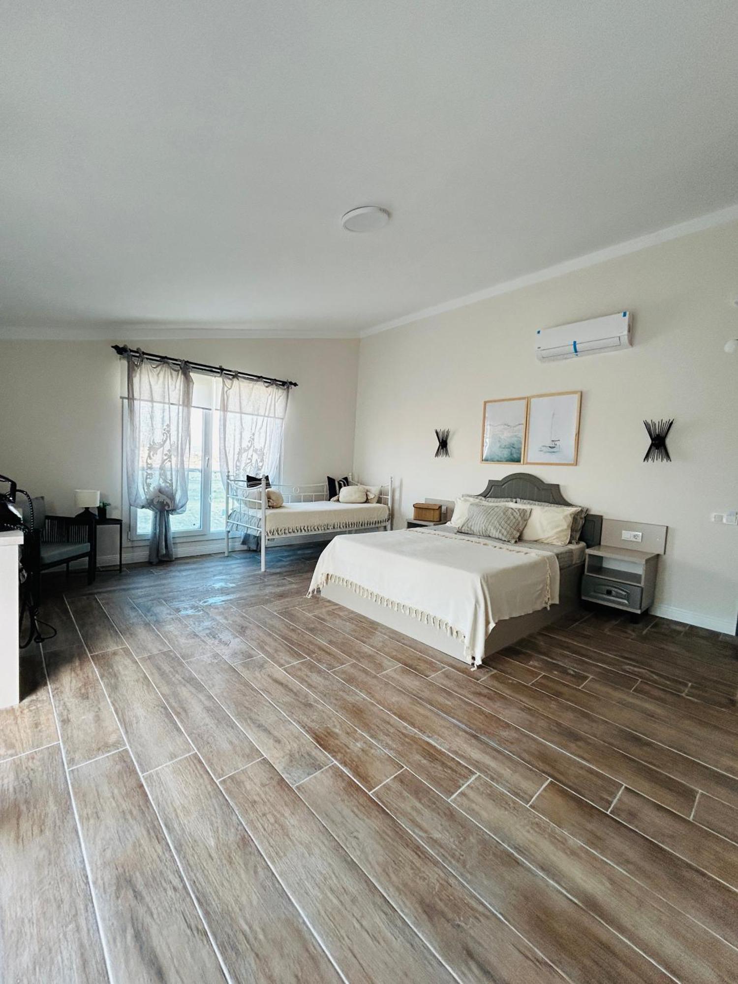 Soho Ayvalik Beach House Hotel Kucukkoy  Exterior photo